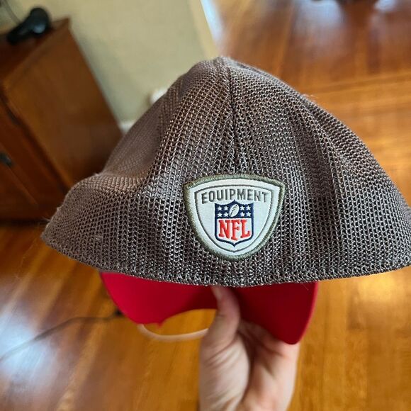 Y2K Tampa Bay Bucs hat - Picture 3 of 5